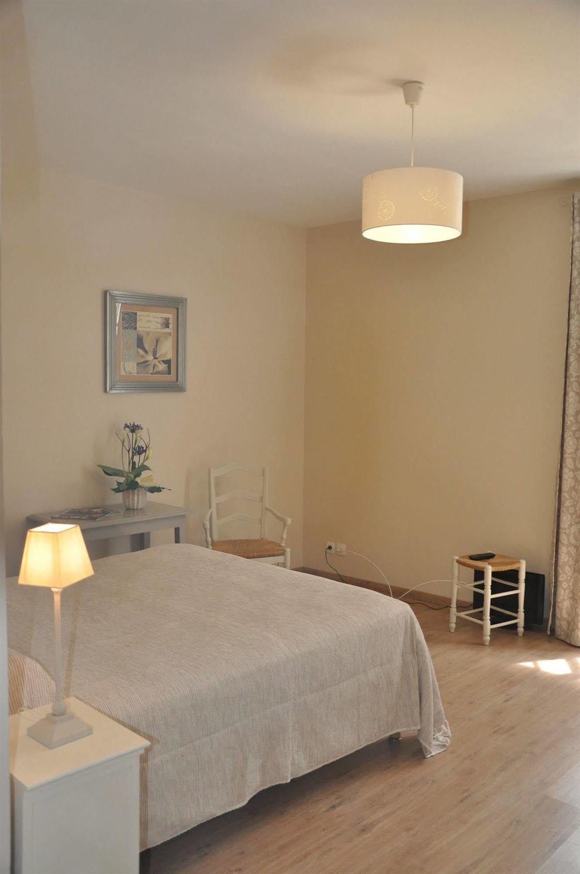 Les Echevins Hotel Tarascon Luaran gambar